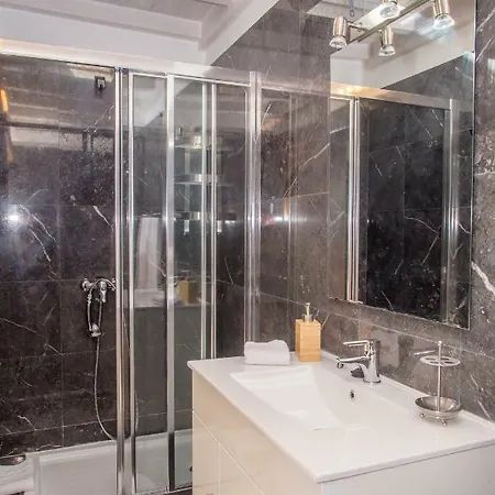 White House - Marina Rubicon - Willa